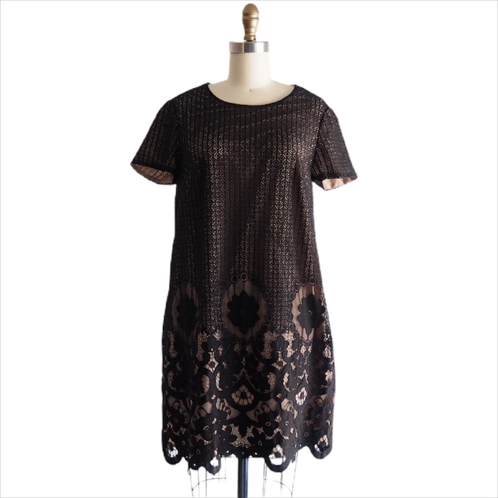 CeCe Floral Lace Shift Dress